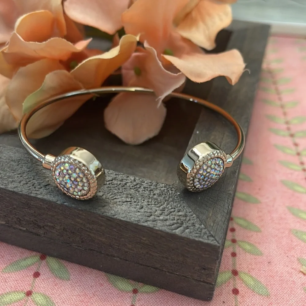 JBloom Double Pace Bangle - Picture 4 of 5